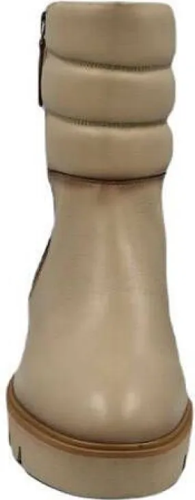 Pikolinos W6y 8618